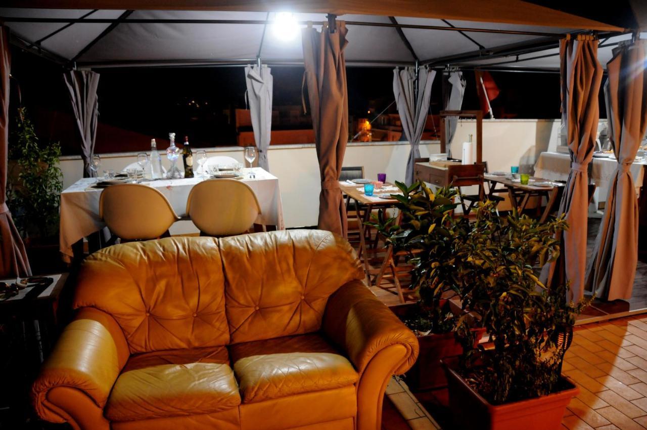 La Casa Di Luna San Benedetto del Tronto Buitenkant foto