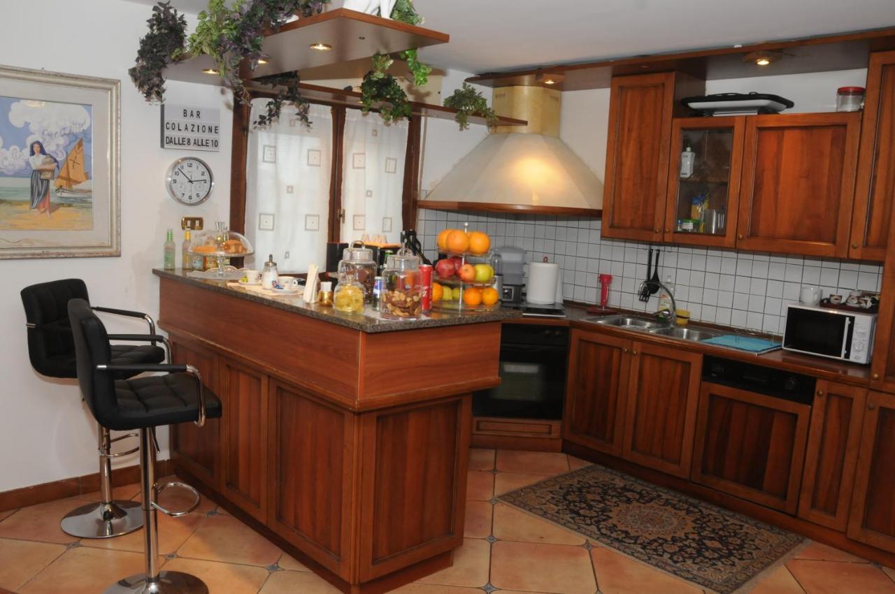 La Casa Di Luna San Benedetto del Tronto Buitenkant foto
