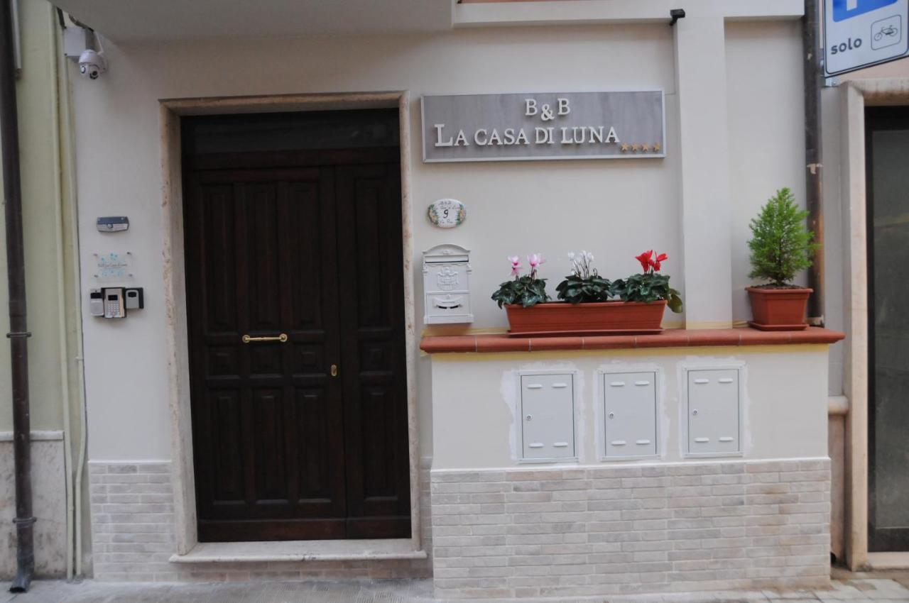La Casa Di Luna San Benedetto del Tronto Buitenkant foto