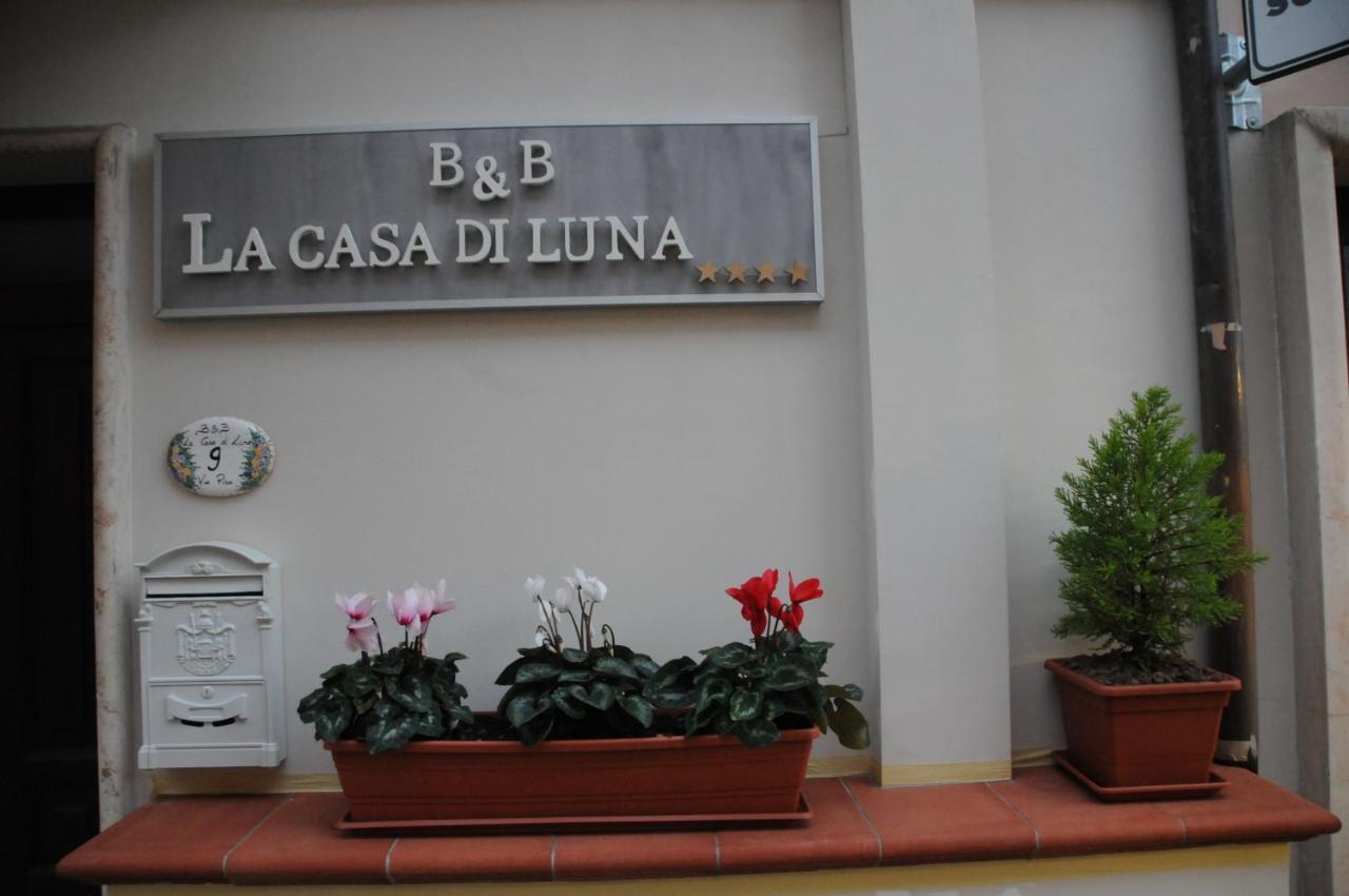 La Casa Di Luna San Benedetto del Tronto Buitenkant foto